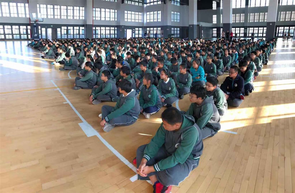 590952723.jpg 590952723.jpg